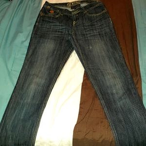 Queen B jeans